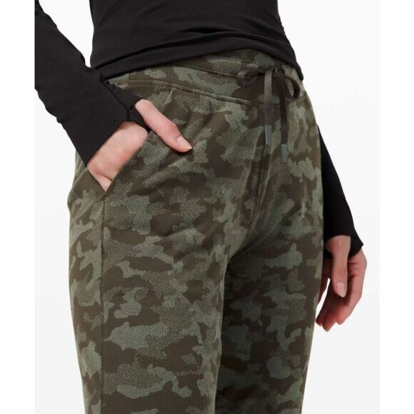 Lululemon Ready to Rulu Jogger 29" In Heritage Camo Dark Olive Green Twill 2 - Picture 2 of 9